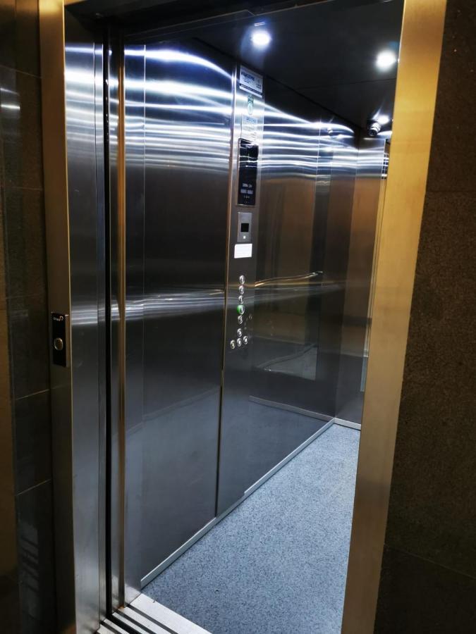 Apartment Szwedzka - Garaz Podziemnym , Dostep 24h Code , Duzy Taras 30m *